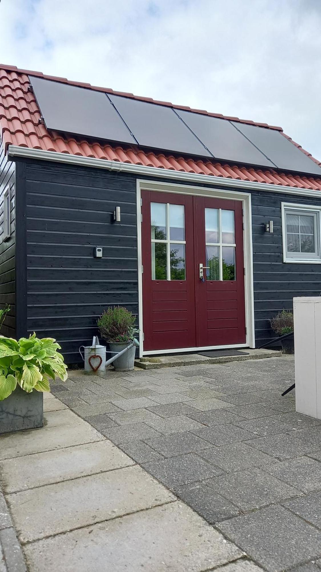 Bed En Brochje De Oase Bed & Breakfast Sweagerbosk Exterior photo
