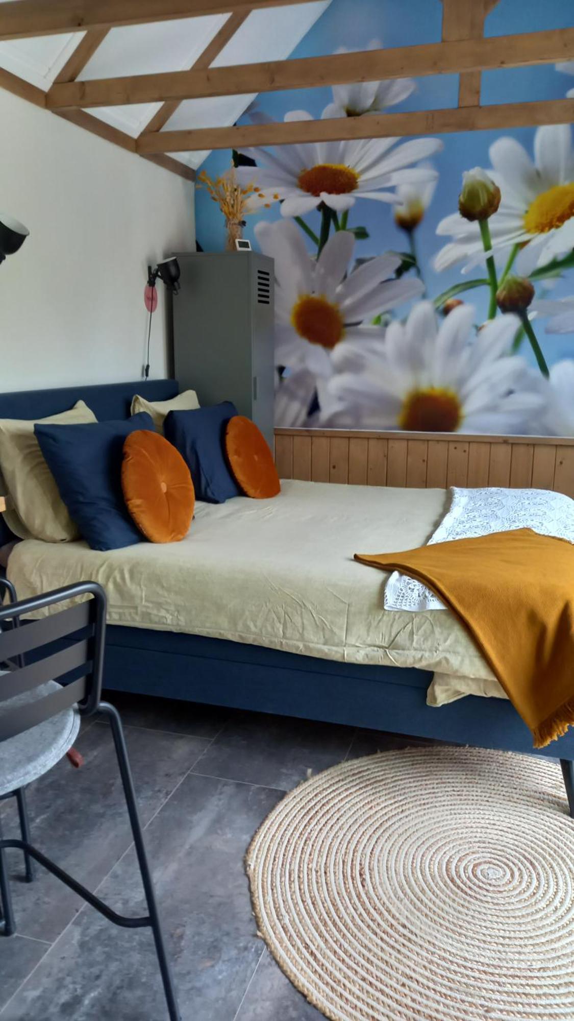 Bed En Brochje De Oase Bed & Breakfast Sweagerbosk Exterior photo